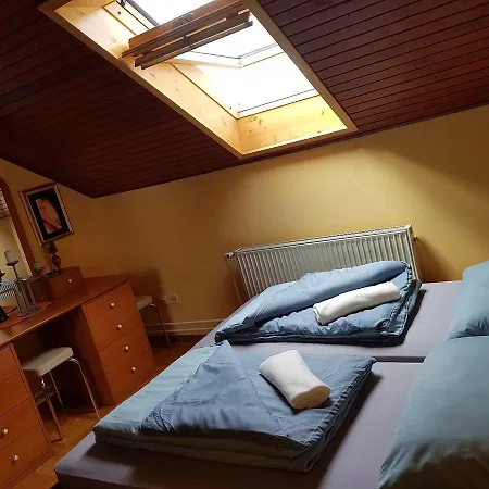 Manca Apartment *